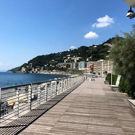 Ferienwohnung Fur 4 Personen Ca 77 M In Genua, Italienische Riviera Italienische Westkuste Apartamento Génova