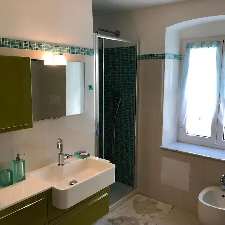Ferienwohnung Fur 4 Personen Ca 77 M In Genua, Italienische Riviera Italienische Westkuste Apartment Genua